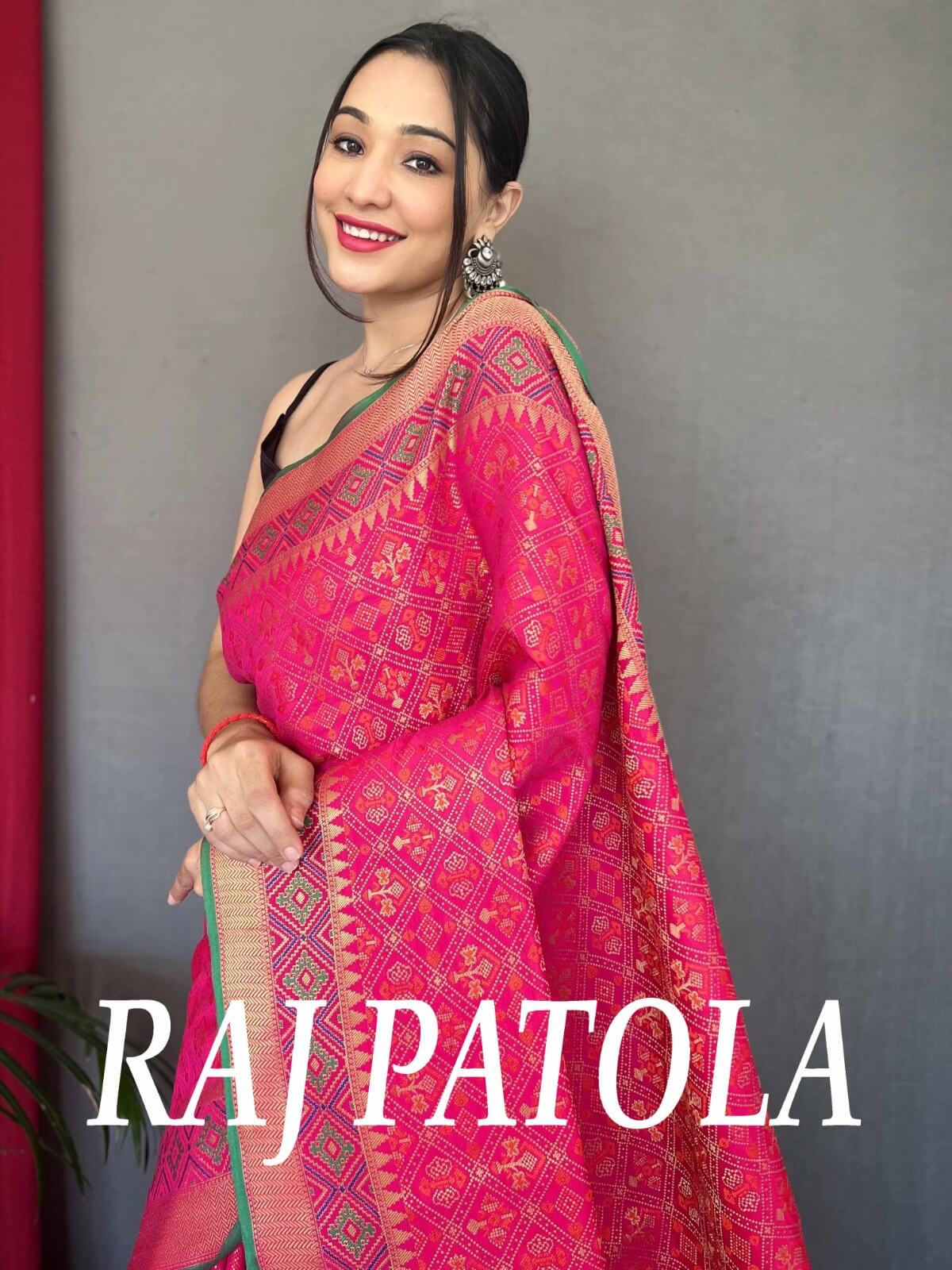 FASHION LAB RAJ PATOLA